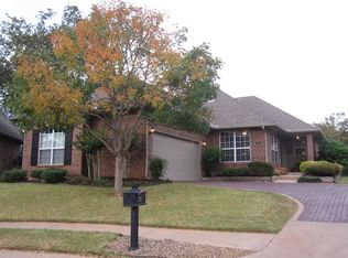 213 Shortgrass Rd, Edmond, OK 73003