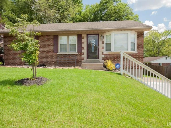 1009 N Bosse Ave, Evansville, IN 47720