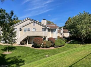 52 Fieldstone Rd #72, Bedminster, NJ 07921