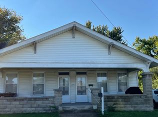 105 W Main St #R, Crothersville, IN 47229