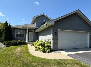 21377 Independence Ave, Lakeville, MN 55044