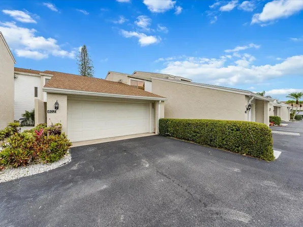 402 Bristle Cone Ln #2, Naples, FL 34113