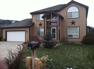 708 Hillcrest Dr, La Grande, OR 97850