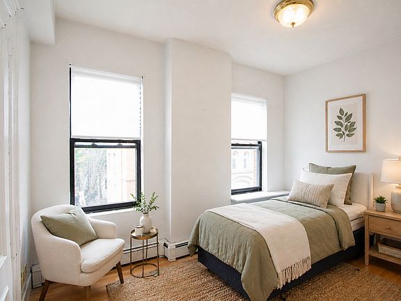 4th image of 10 Davis Ave #C