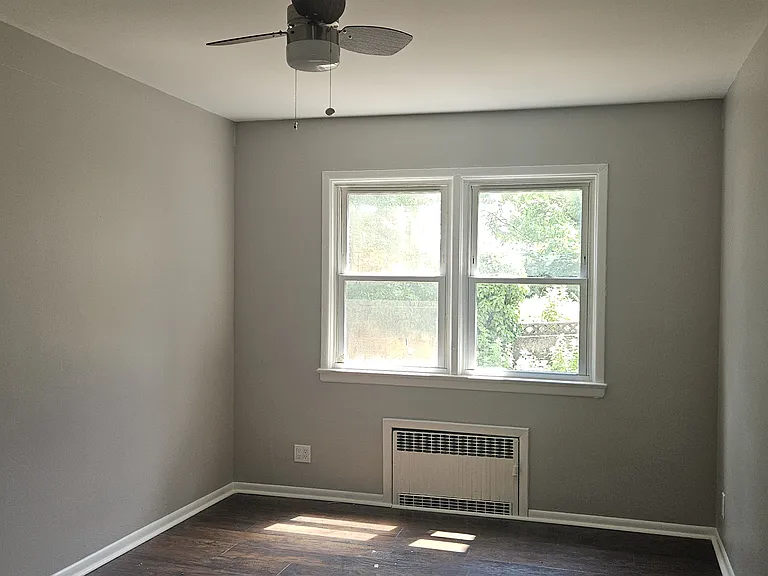 152 3rd Ave #2 — Photo 8