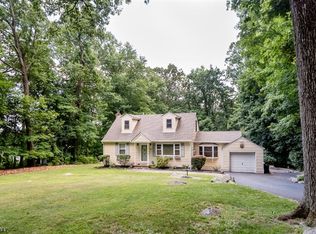 26 Sheep Hill Rd, Boonton Township, NJ 07005