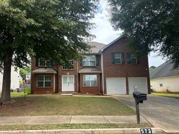 573 Vaughan Dr, Hampton, GA 30228