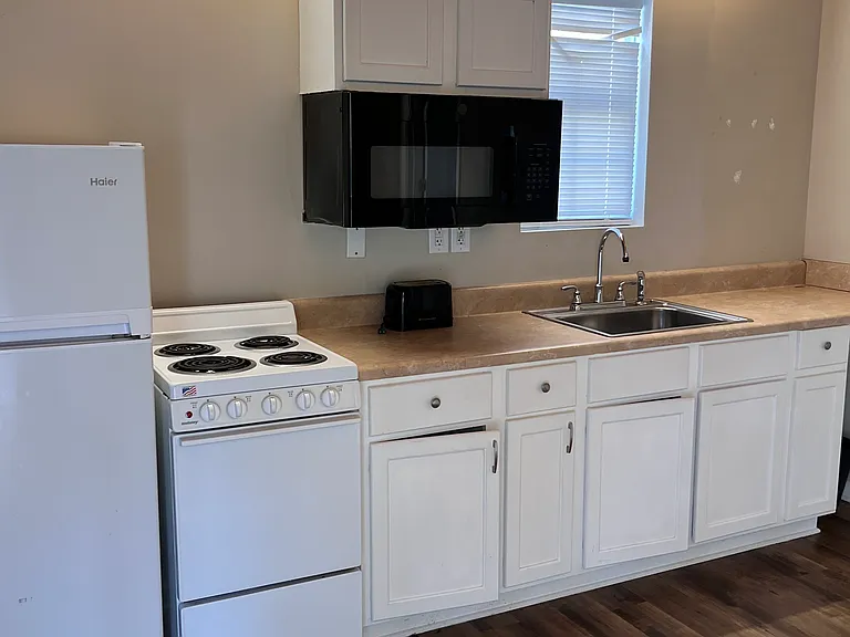 3520 Cold Springs Rd #3 — Photo 6