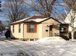 273 E 12th St, Holland, MI 49423