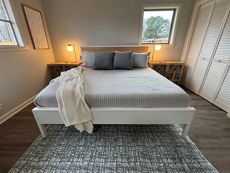 3506 Robinhood Ln — Photo 11
