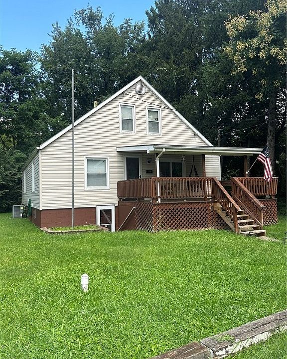 1st image of 1736 Globe St