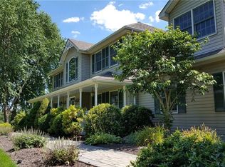 143 Conklingtown Rd, Chester, NY 10918