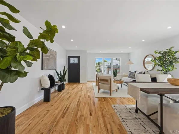 (undisclosed Address), Yonkers, NY 10704