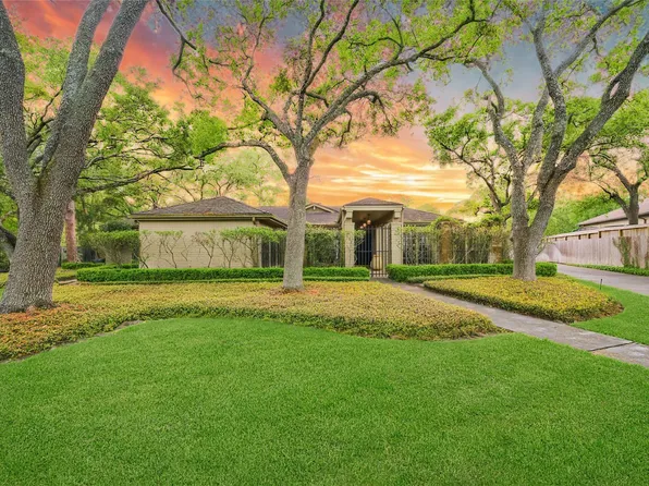 435 Flint Point Dr, Houston, TX 77024