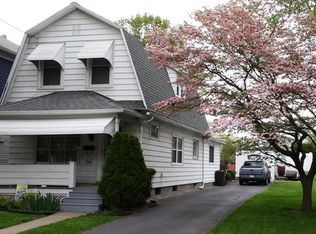 89 Oak St, Forty Fort, PA 18704