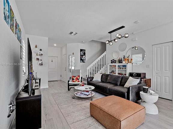 3rd image of 25225 SW 109th Ave #0