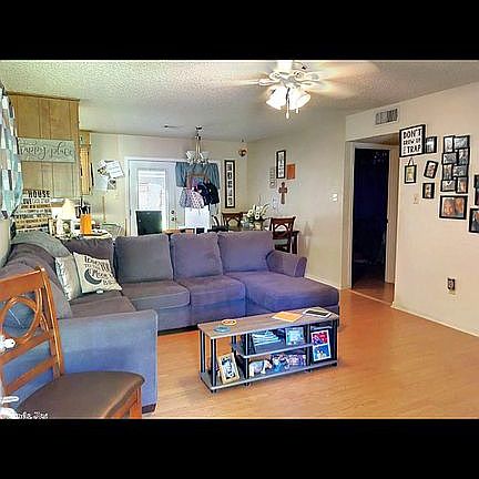 3rd image of 20 Williams Dr