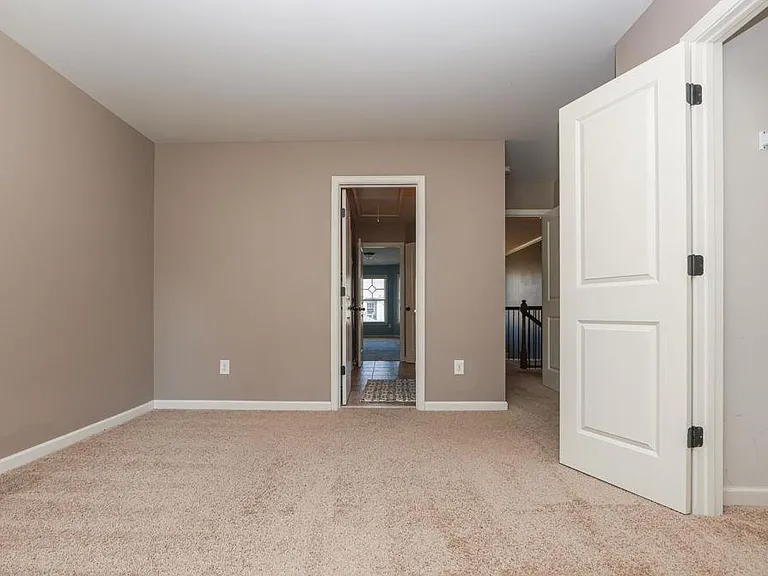 4669 Sierra Creek Dr — Photo 34