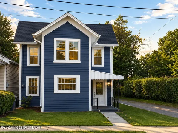 902 Shoemaker Ave, West Wyoming, PA 18644