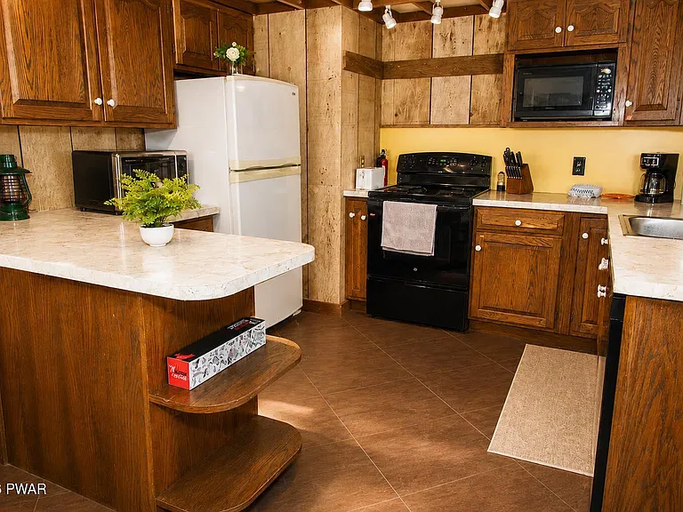 46 Summit Cir — Photo 8