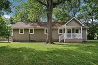 E Pleasant Run Pkwy-2006-001.jpg