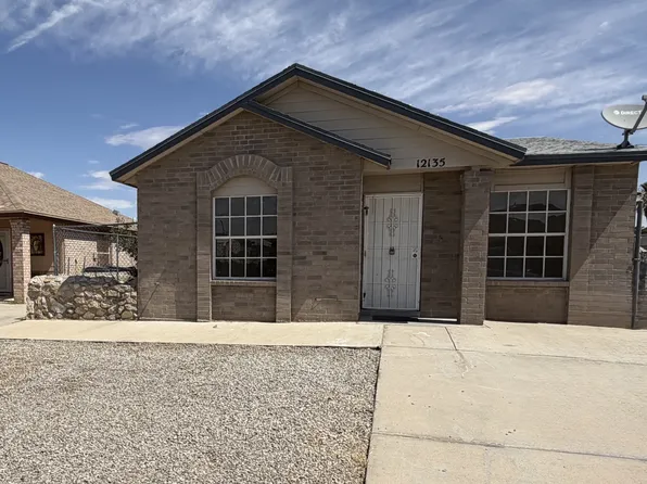 12135 Tower View Dr, El Paso, TX 79936