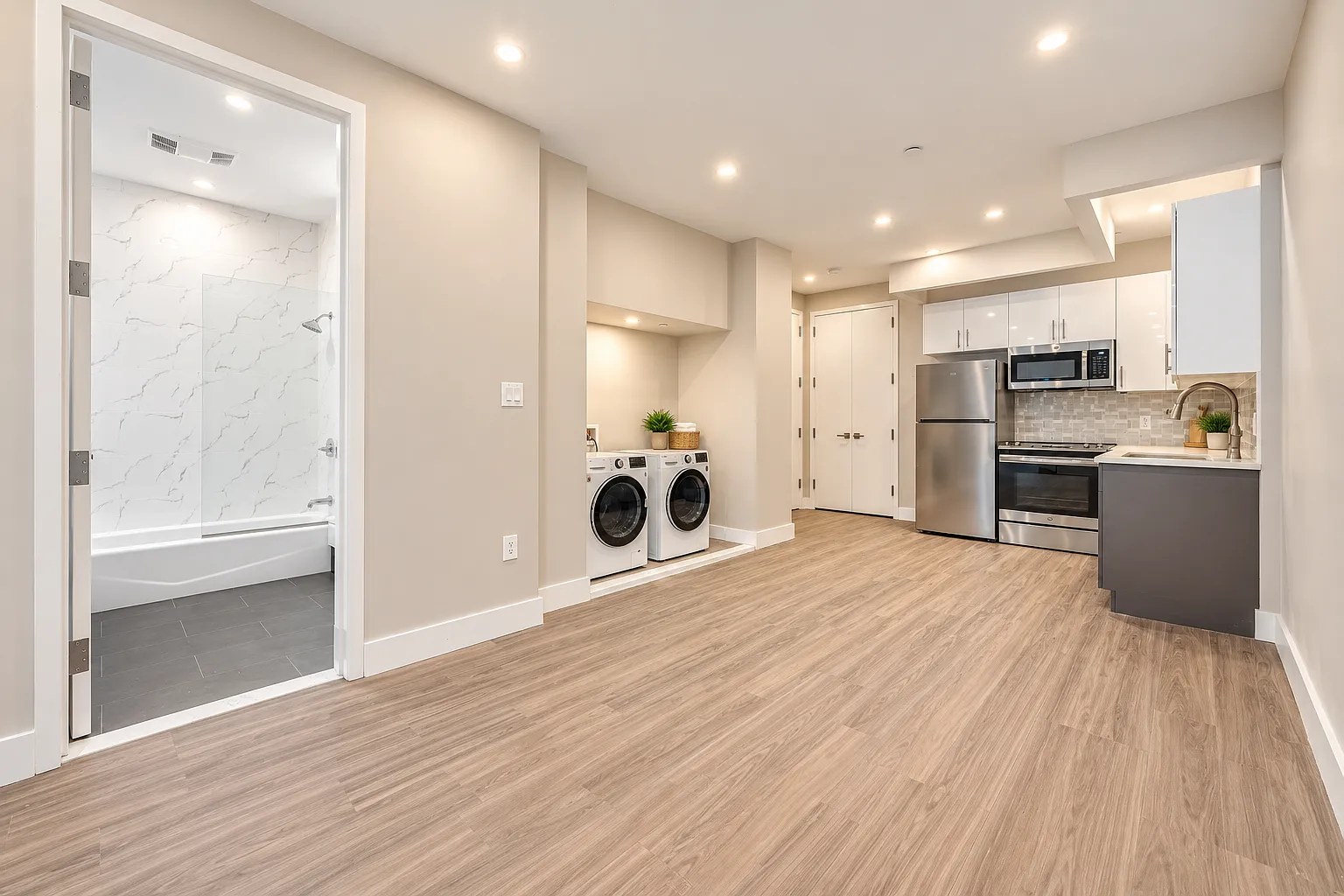 322 East 32nd Street — Photo 4