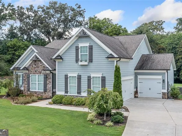 108 Carmichael Dr, Canton, GA 30115