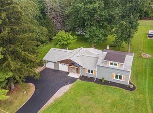 3644 Stalker Rd, Macedon, NY 14502