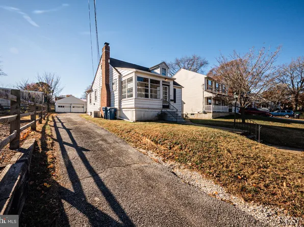 2402 Frederick Ave, Wilmington, DE 19805