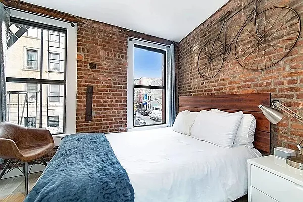 Rented by REAL New York | media 7