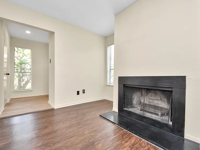 9001 Imogene St #A — Photo 2