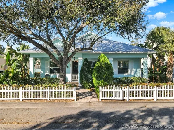 424 SW Camden Ave, Stuart, FL 34994