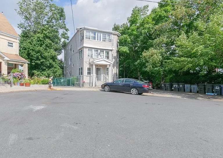 67 Stanley St #3B — Photo 12