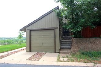 1st image of 1600 Bradley Ct #1