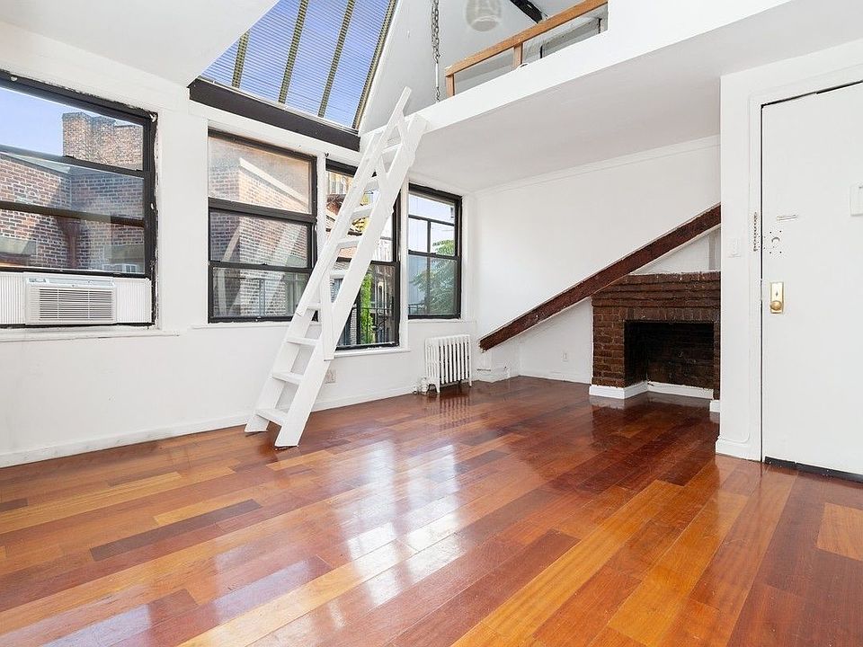 1st image of 106 Greenwich Ave #4