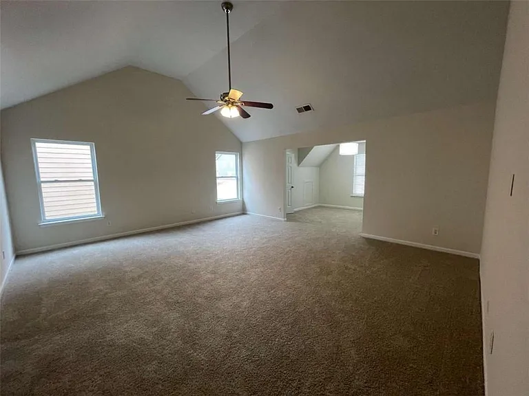 4205 Pointe Vecchio Cir — Photo 42