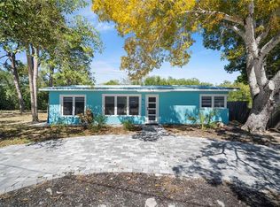 47 River Ct, Naples, FL 34110