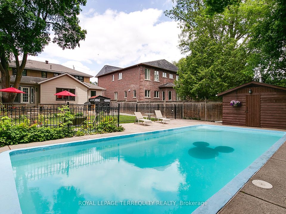 1st image of 11 Urbandale Ave