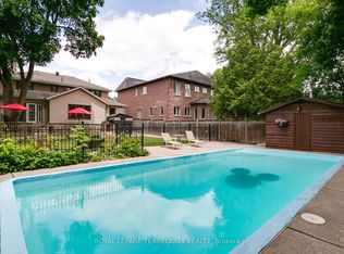 11 Urbandale Ave, Toronto, ON M2M2G9