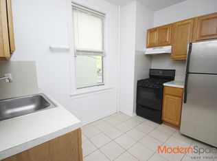 2329 31st Dr APT 1F, Astoria, NY 11106