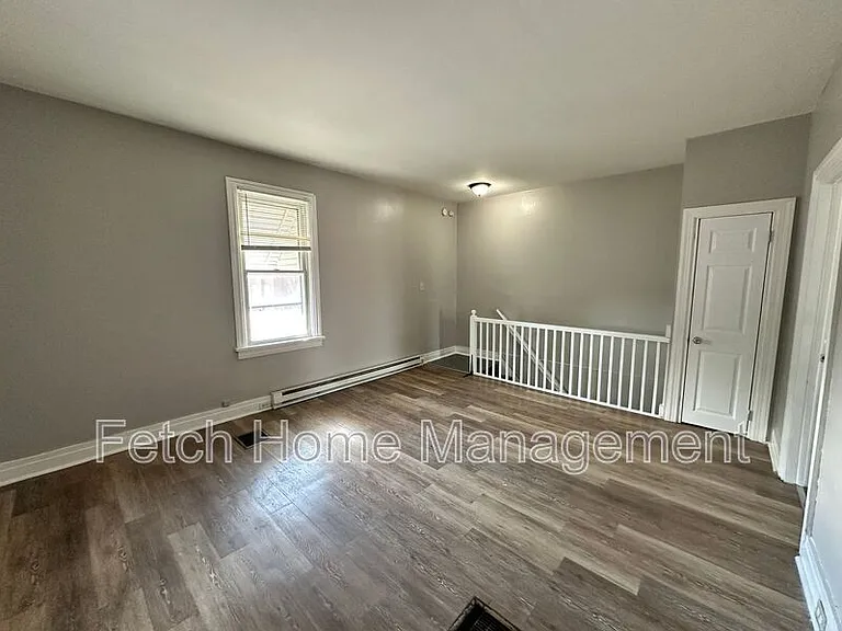 512 Spruce St #2 — Photo 10