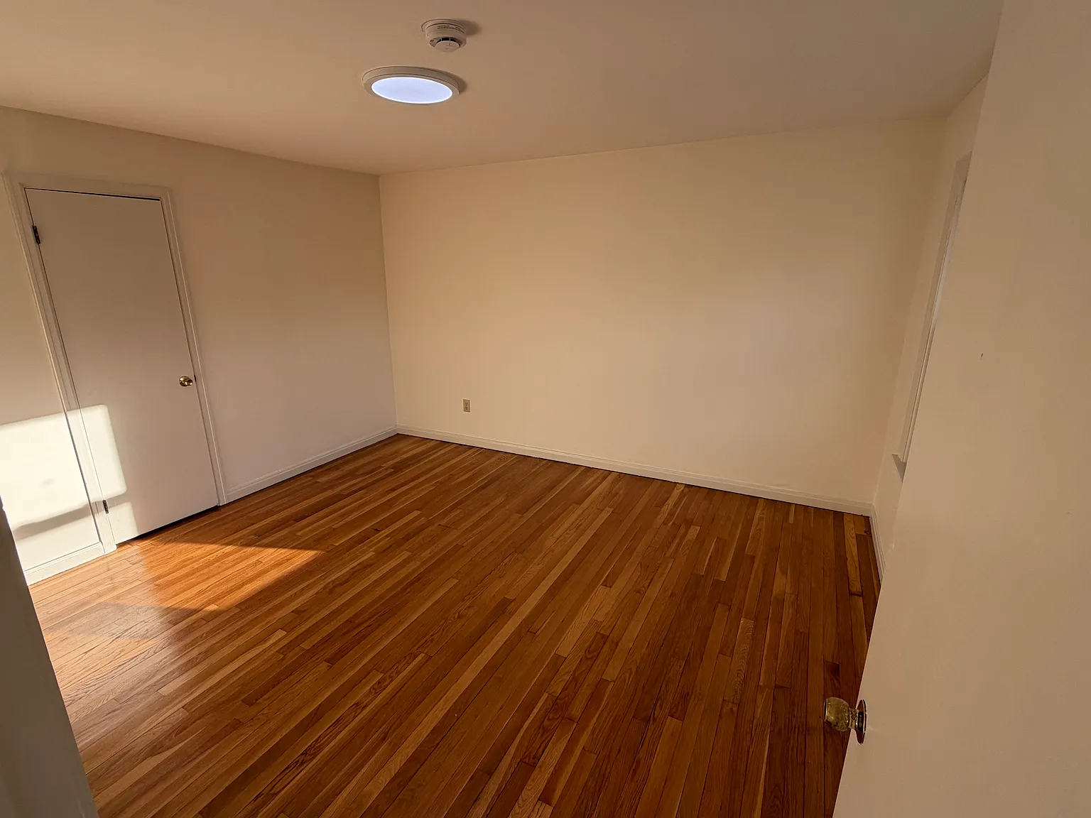 2 bed, $1,675 — Photo 4
