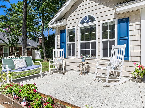 5th image of 33 Calabash Drive