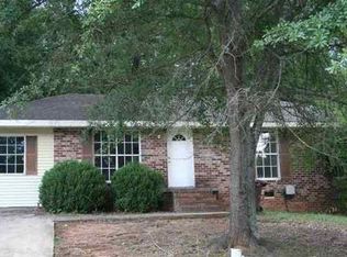 805 E Queen St, Pendleton, SC 29670