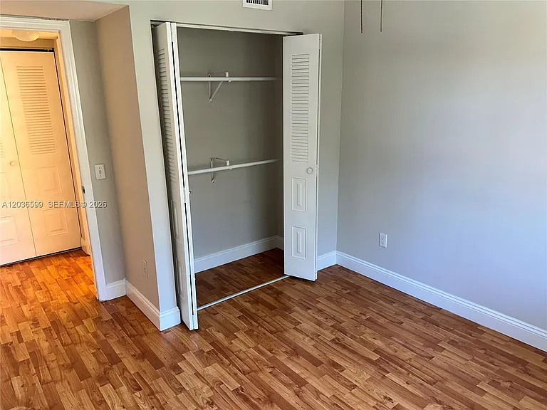460 S Park Rd #6203 — Photo 16