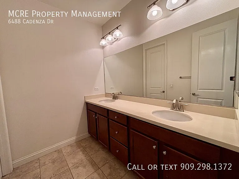 6488 Cadenza Dr — Photo 26