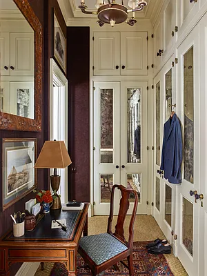 Sold by Compass | media 8