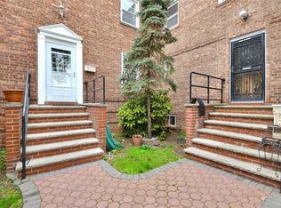 147-15 Roosevelt Ave #B, Flushing, NY 11354