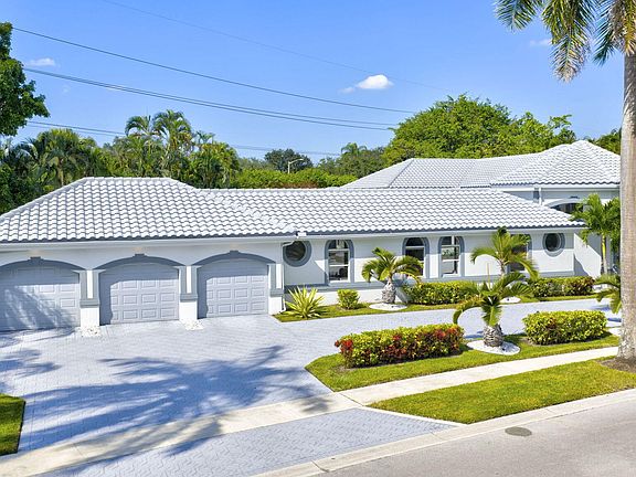 3rd image of 2673 NW 64th Blvd